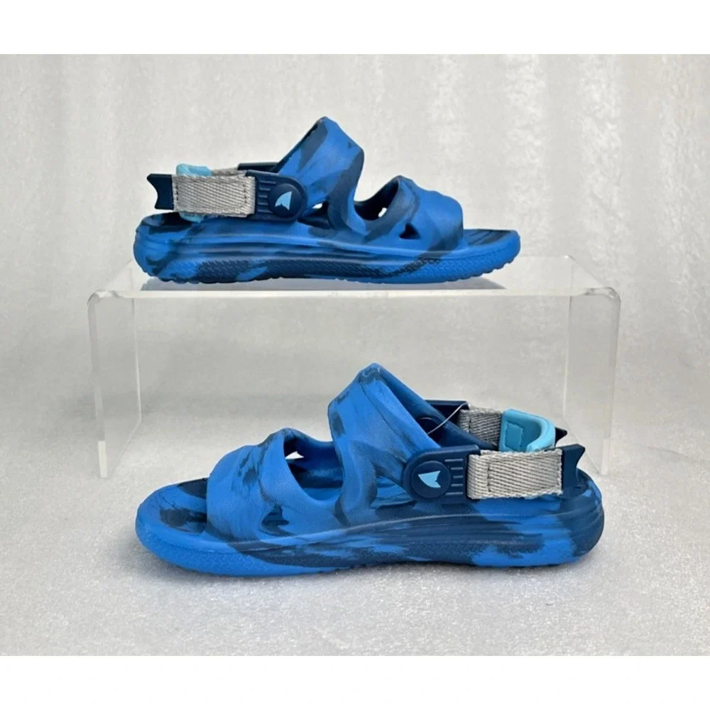 Rugged Shark Adventure Trail Blue Sandals Floatable Washable Boys Size 7 NEW